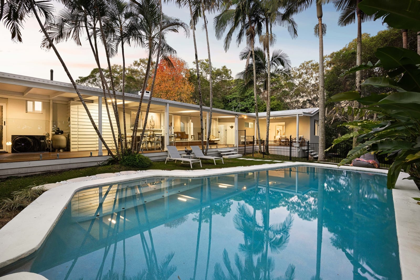 Elegant Homestead on 1½ Parklike Acres