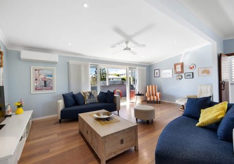 Peregian Beach Charmer in Prime Location, Dual Living, 200m from Ocean
