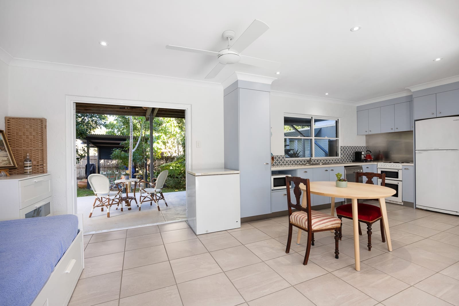 Peregian Beach Charmer in Prime Location, Dual Living, 200m from Ocean