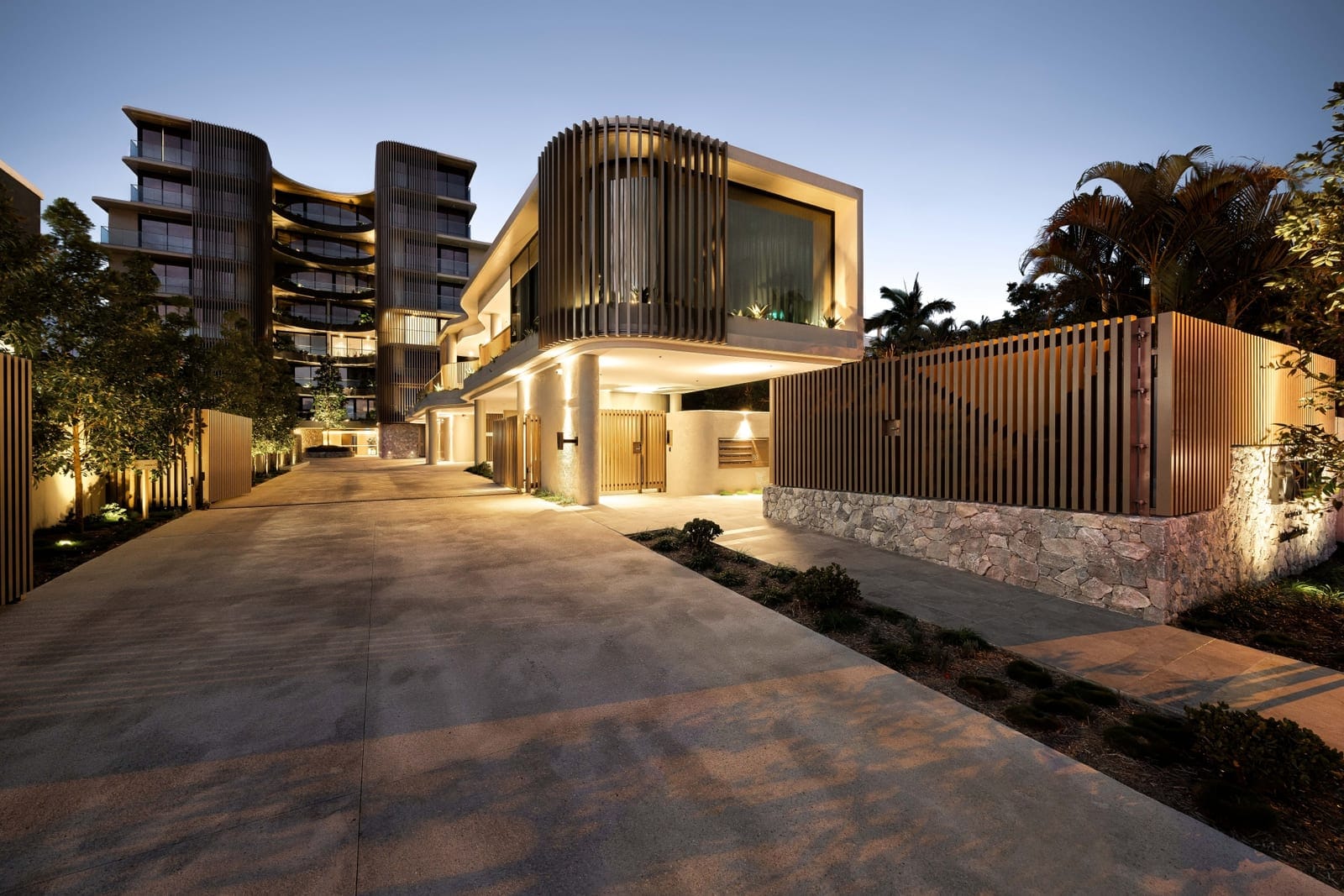 Setting the Benchmark for Elegant Waterfront Living