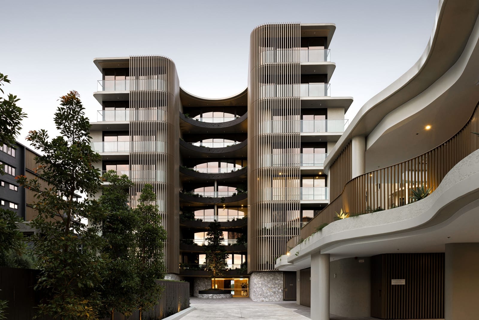 Setting the Benchmark for Elegant Waterfront Living