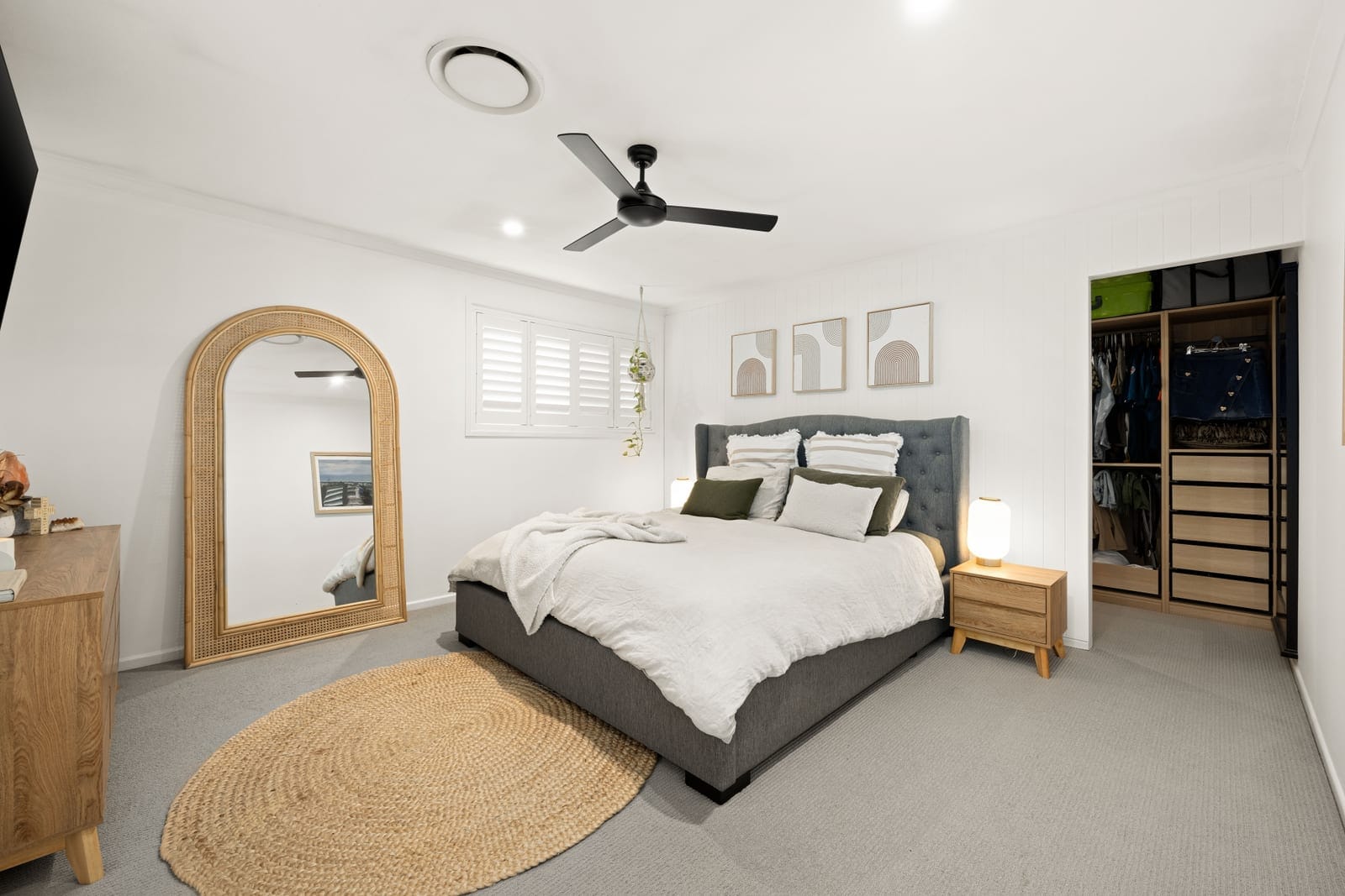 Presentation, Location, Lifestyle