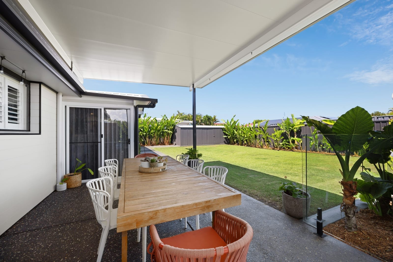 Presentation, Location, Lifestyle