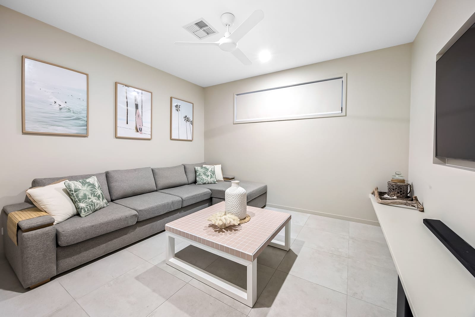 North Facing Waterfront – Ocean Access