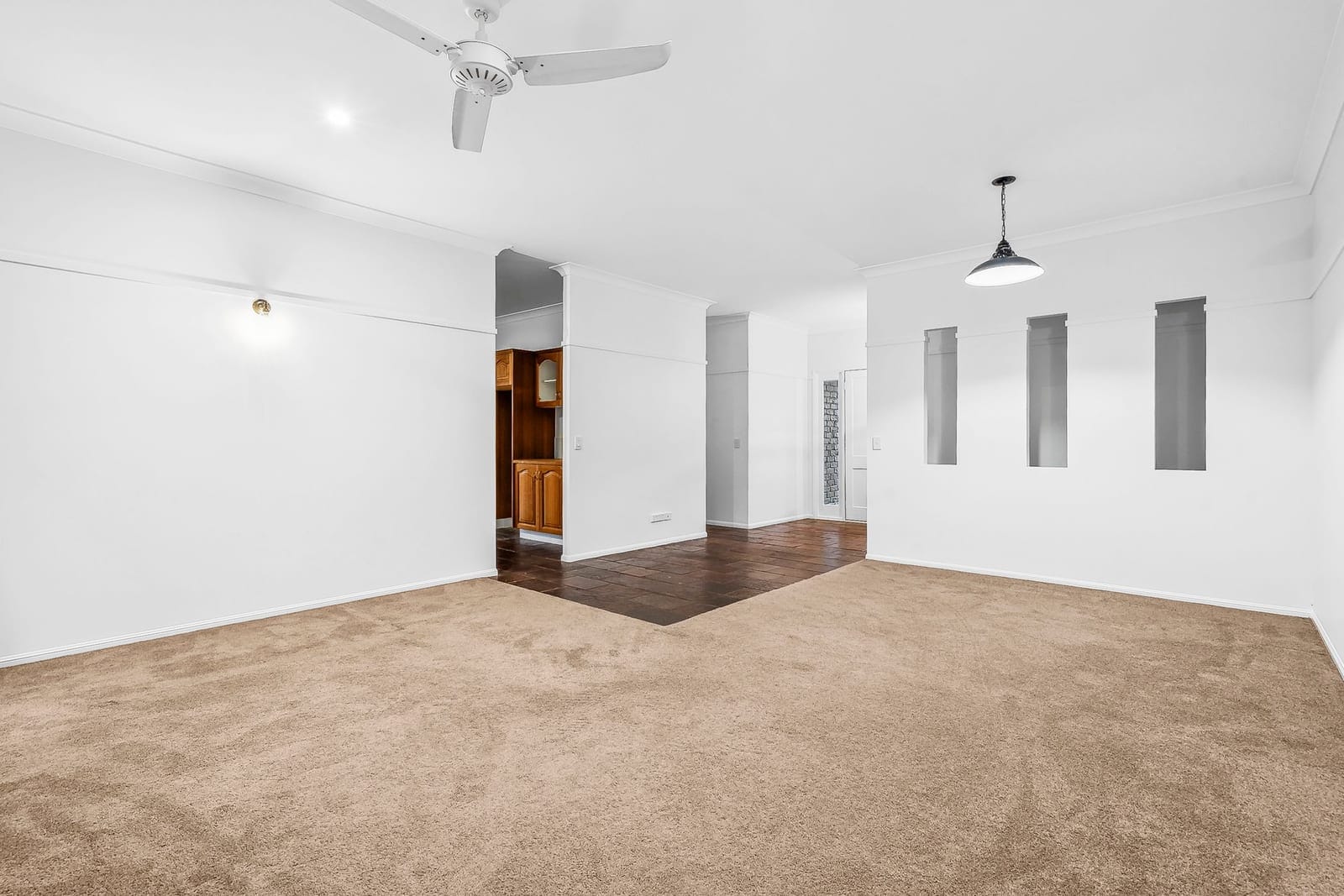 Buderim ¼ Acre Country Charm