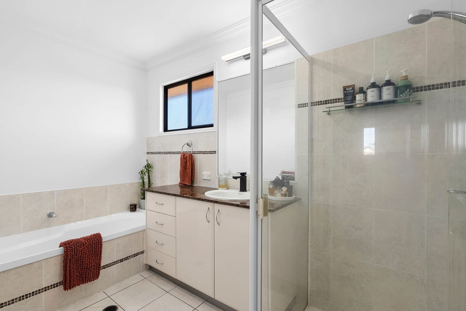 Beachside Buddina House Size Duplex