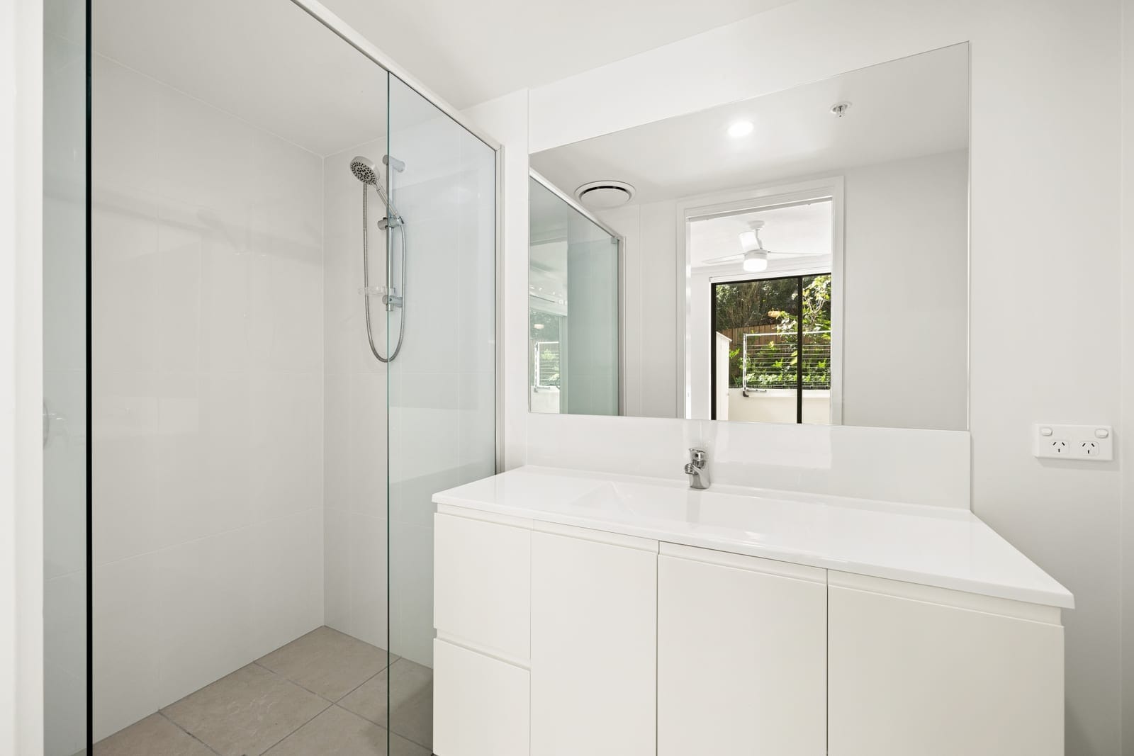 Chic Modern Living in The Heart of Nambour - Calling First Home Buyers or Investors