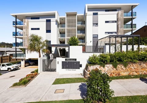 Chic Modern Living in The Heart of Nambour - Calling First Home Buyers or Investors