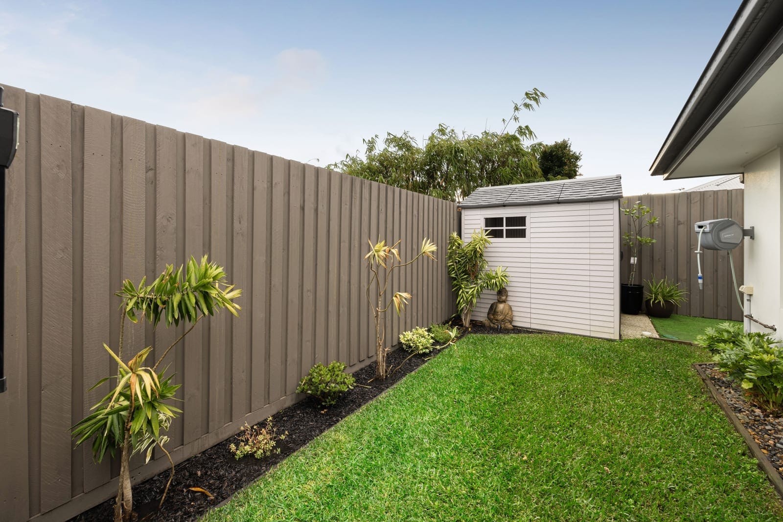 Stylish & Turn-key Ready: Just a Bike Ride to Mooloolaba Beach!