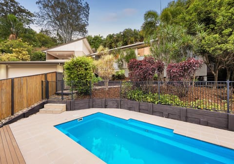 SOLD by Ollie Lehmann & Angelina Sweeney