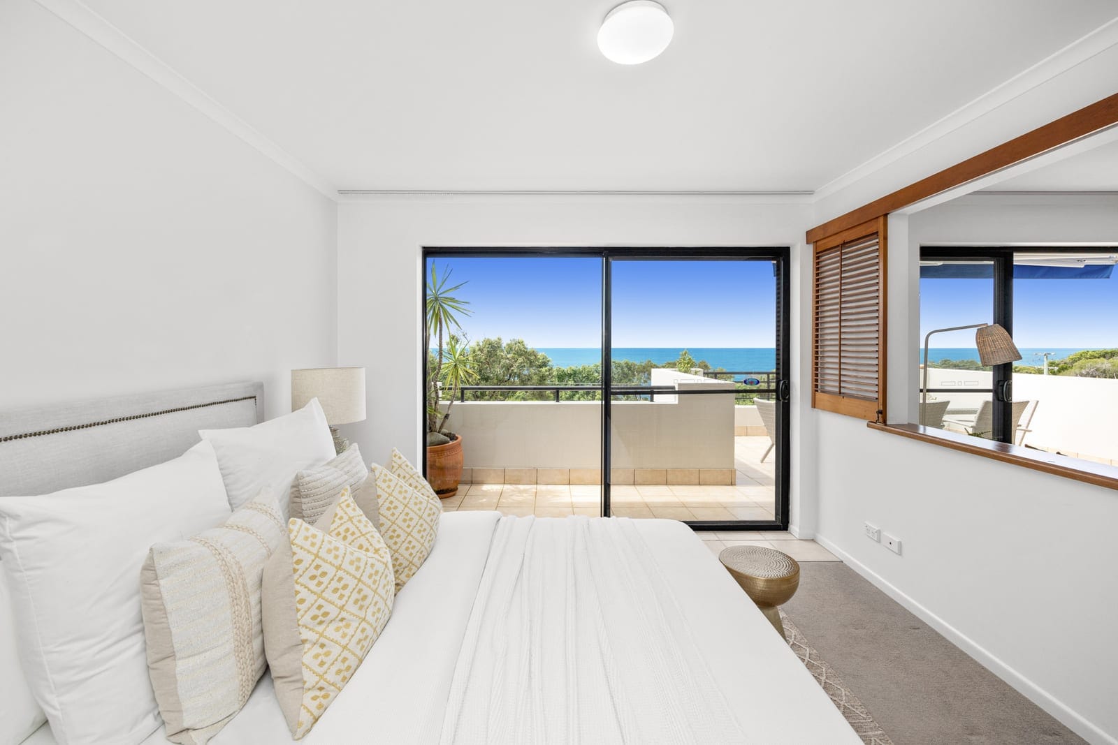Santorini of Coolum