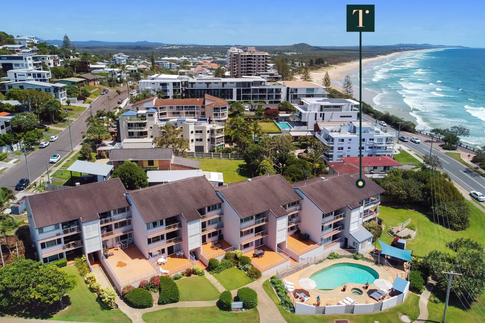 Top Floor Oceanview Apartment Metres From The Beach