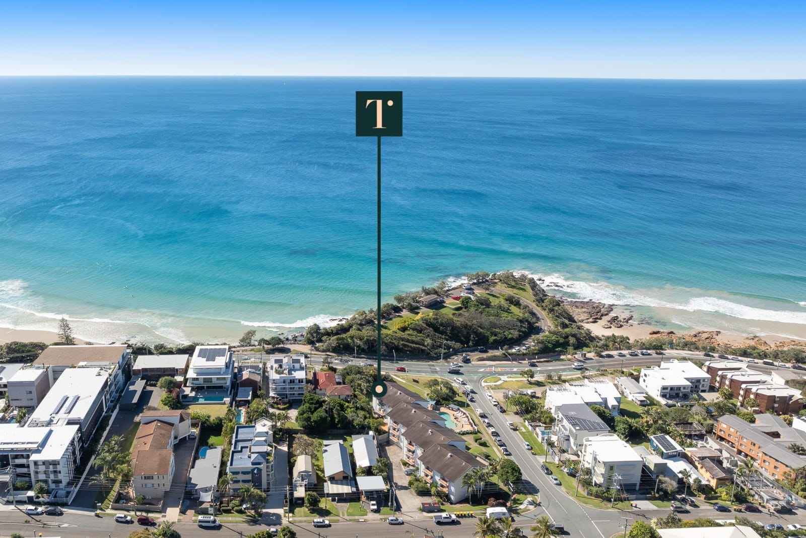 Top Floor Oceanview Apartment Metres From The Beach