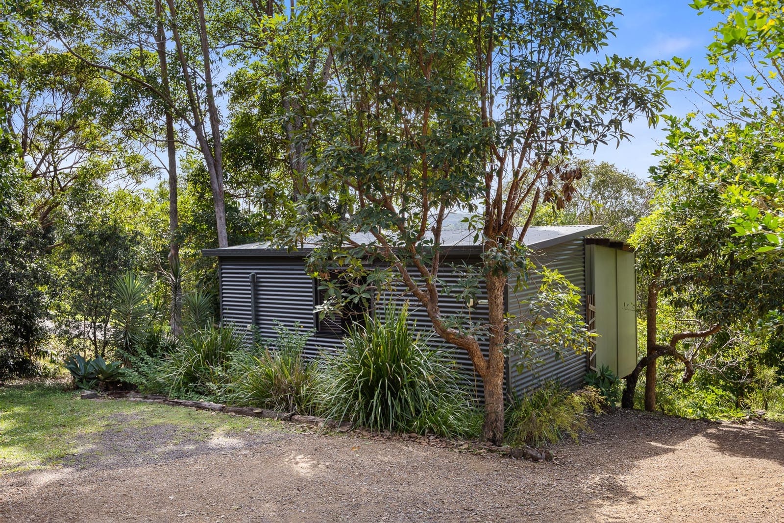 Privacy, tranquility & hinterland views