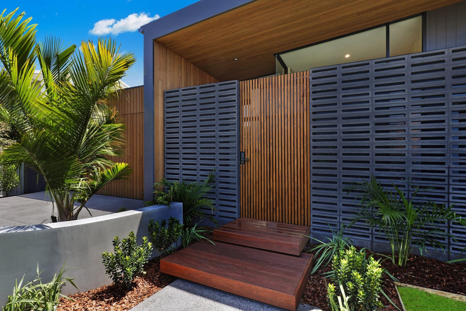 Beachside Stunner: Brand New, Custom-Built!