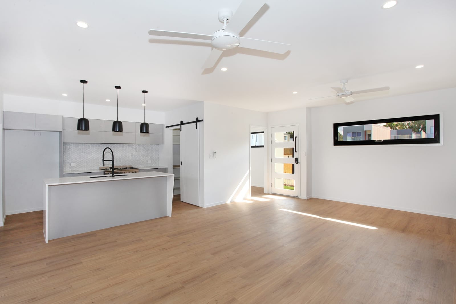 Stylish Contemporary Living: Park Frontage