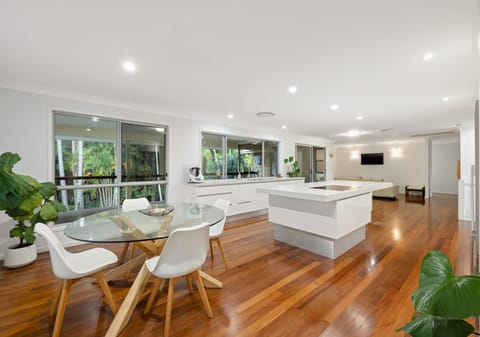 Dream Family Retreat on Private, Leafy ¼ Acre