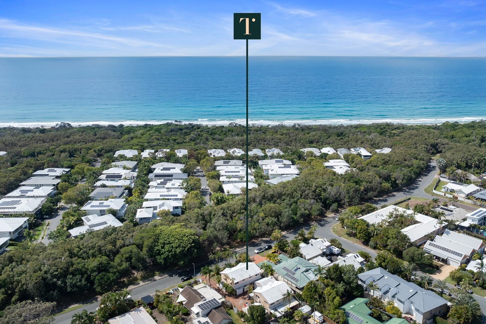 *MOTIVATED SELLER* - Turn-Key Townhouse in Prime Beachside Location
