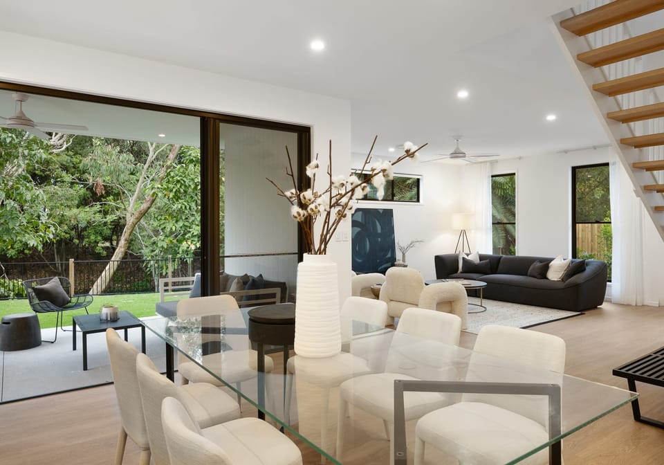 BRAND NEW BUILD IN PRIME COASTAL LOCATION