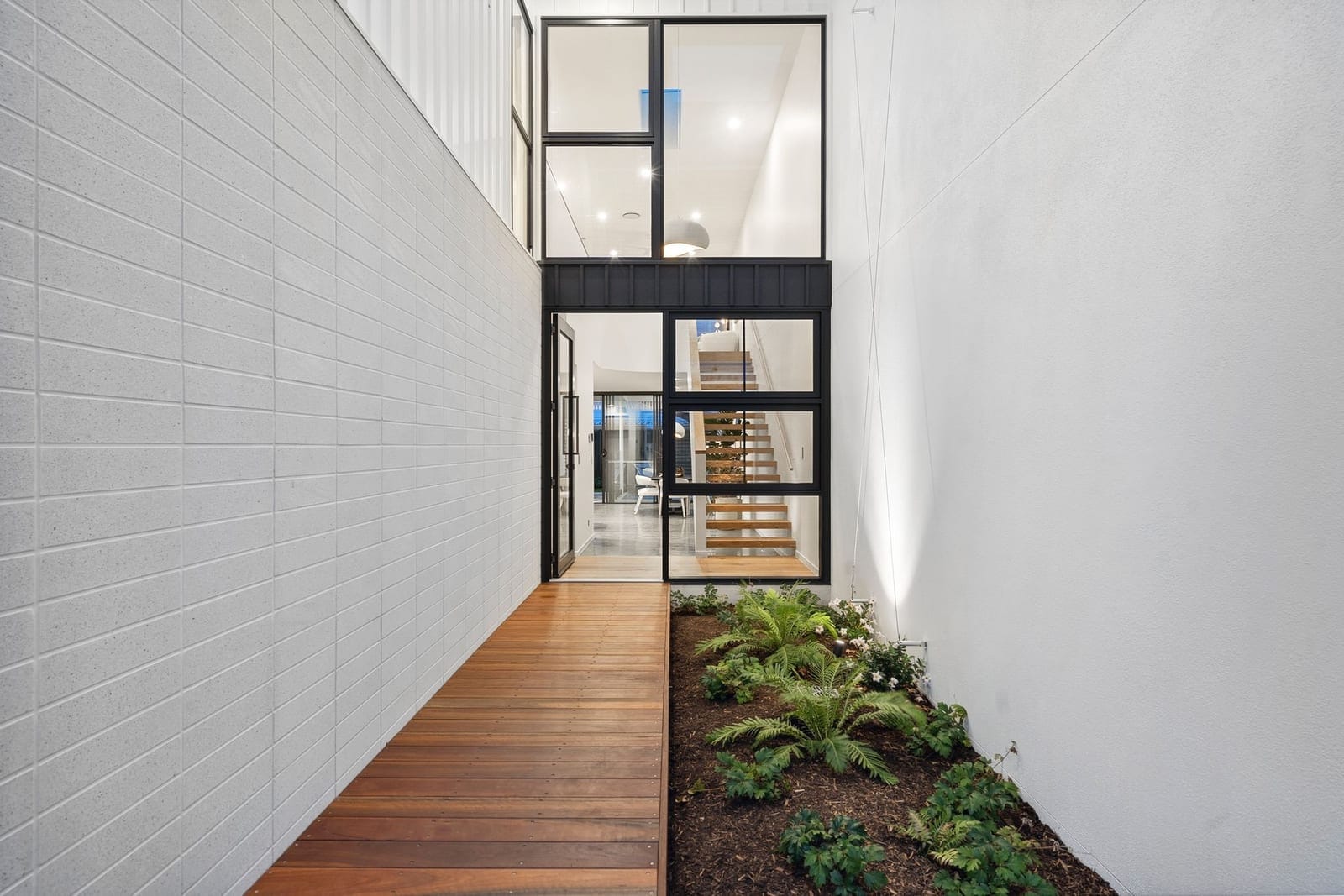 Location, Design, Lifestyle!