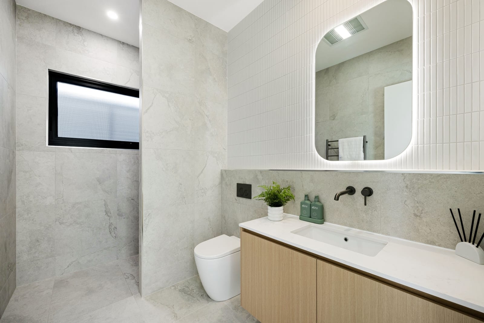 Your Sophisticated Beachfront Oasis Awaits