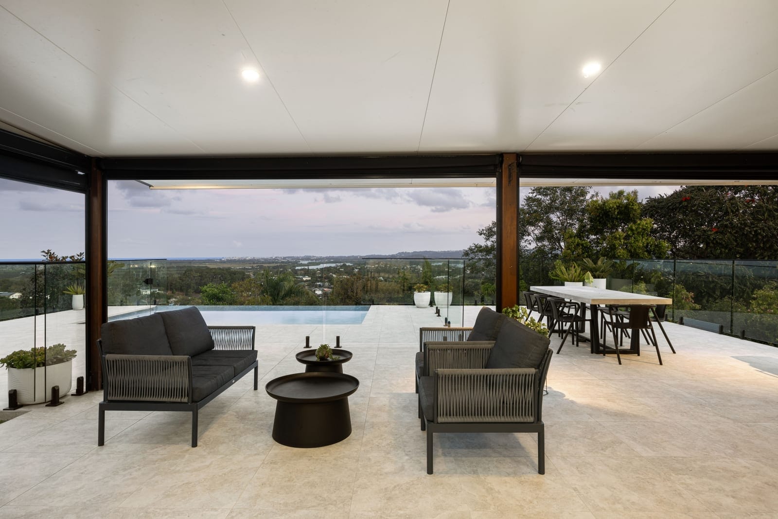 Ridgetop Position: ¼ Acre, Panoramic Vista