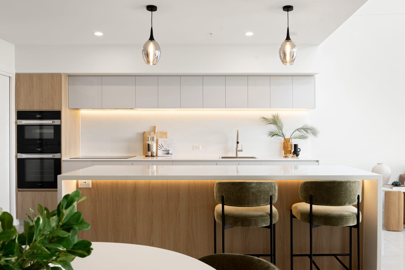 The Ultimate In Luxury Living – Brand New Two Storey Penthouse