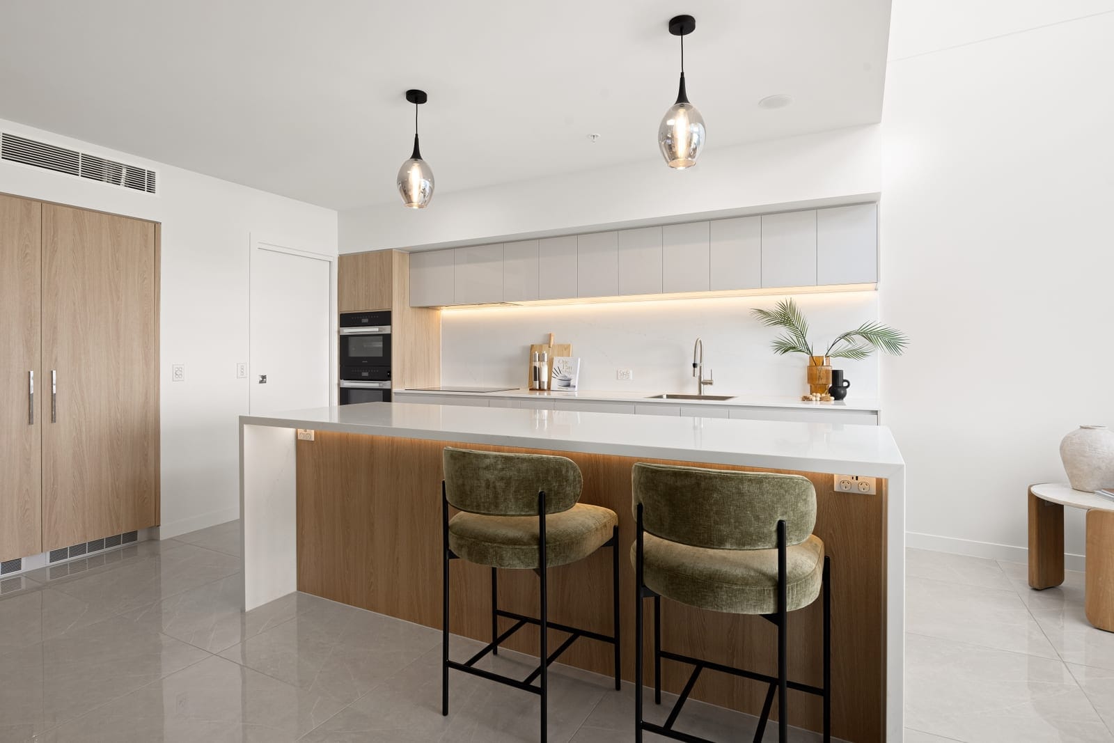 The Ultimate In Luxury Living – Brand New Two Storey Penthouse