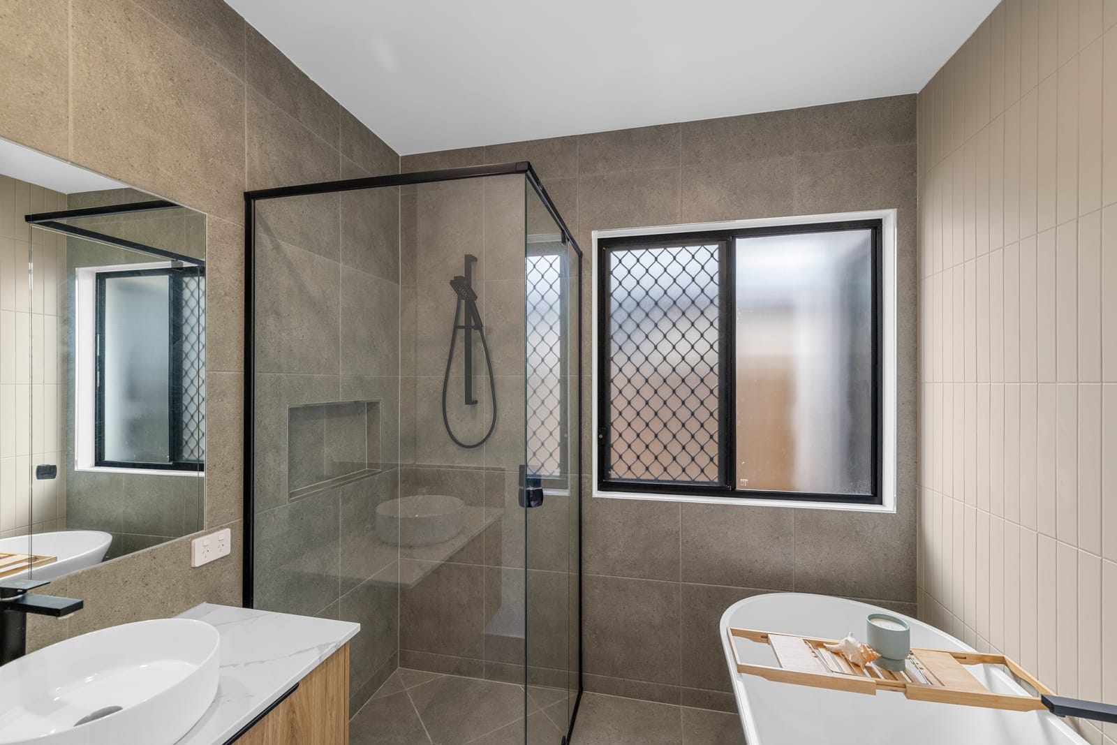 Village Green Gorgeous Home with Heated Pool