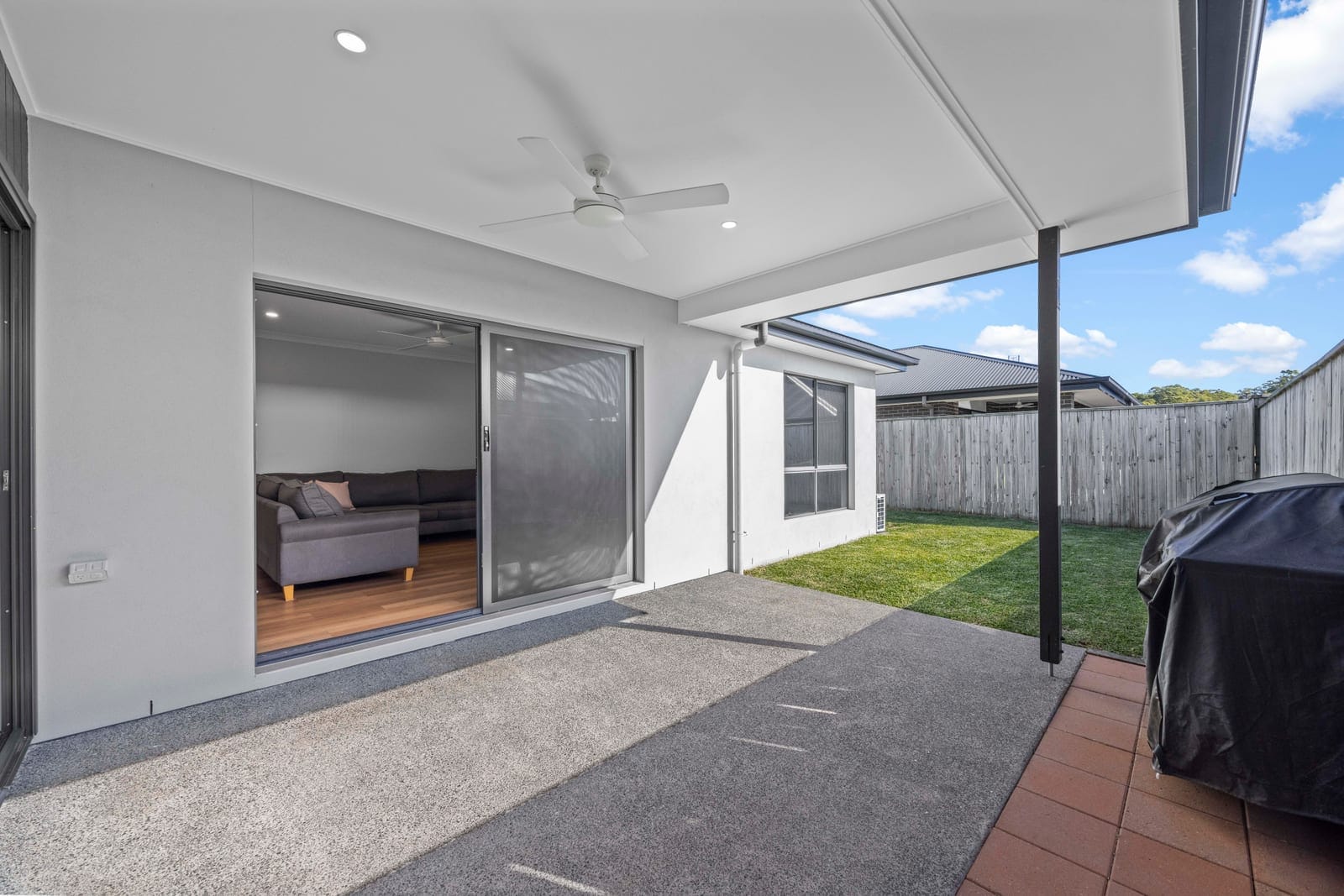 Fabulous First Home or Downsizer Dream