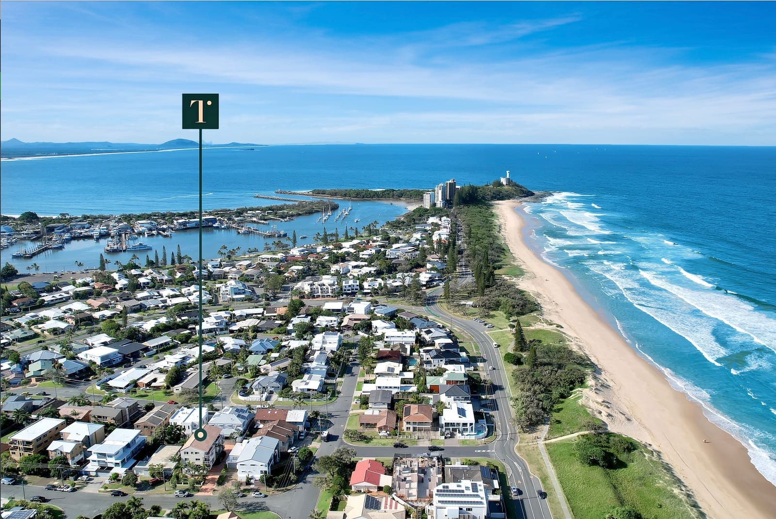 Ultra chic beachside living – 100m to Beach