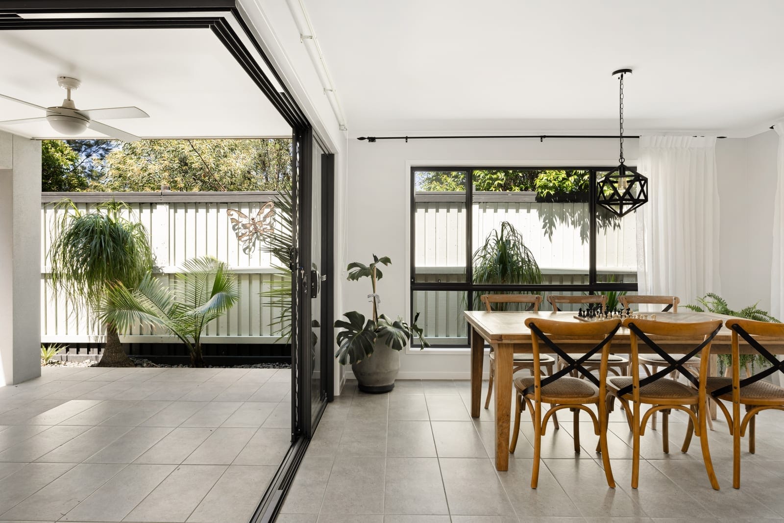 Bokarina Bliss: Effortless, Elegant, Beachside Living