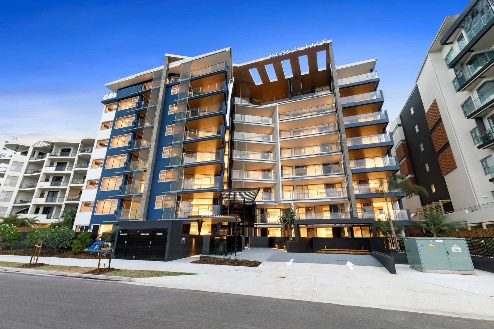 Blue-chip location: Views & Convenience