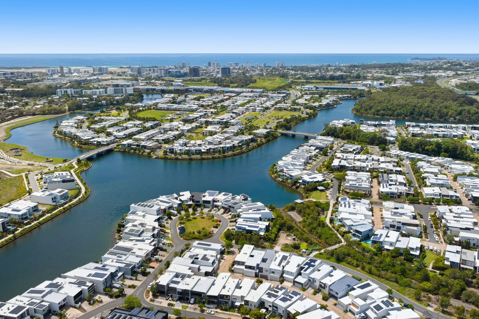 Designer Living, Sunshine Cove Style!