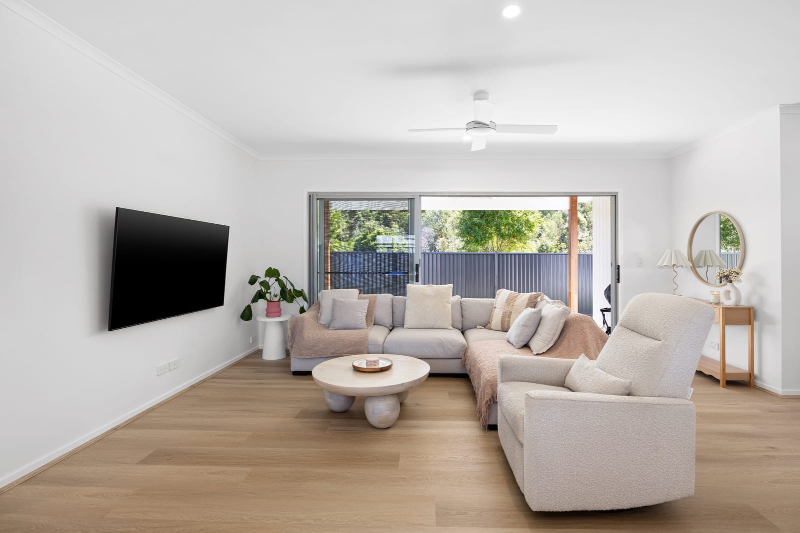 Luxe Coastal Chic…Effortless Living that will WOW!
