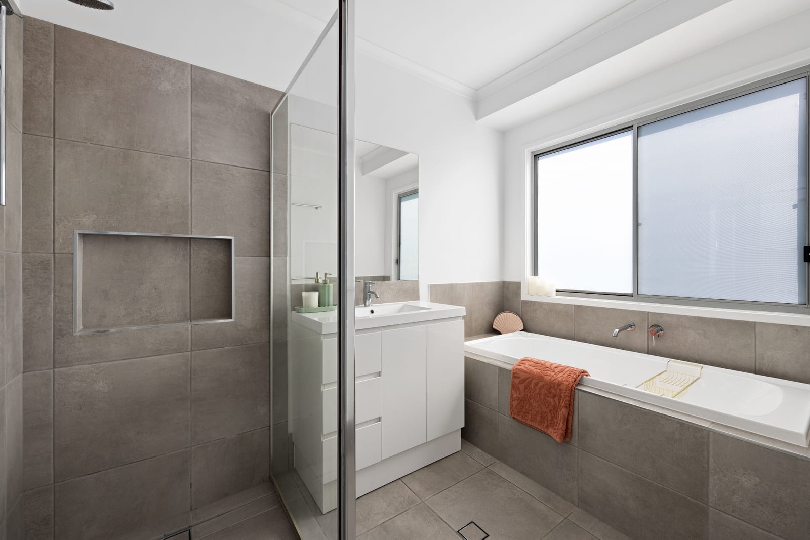 Luxe Coastal Chic…Effortless Living that will WOW!