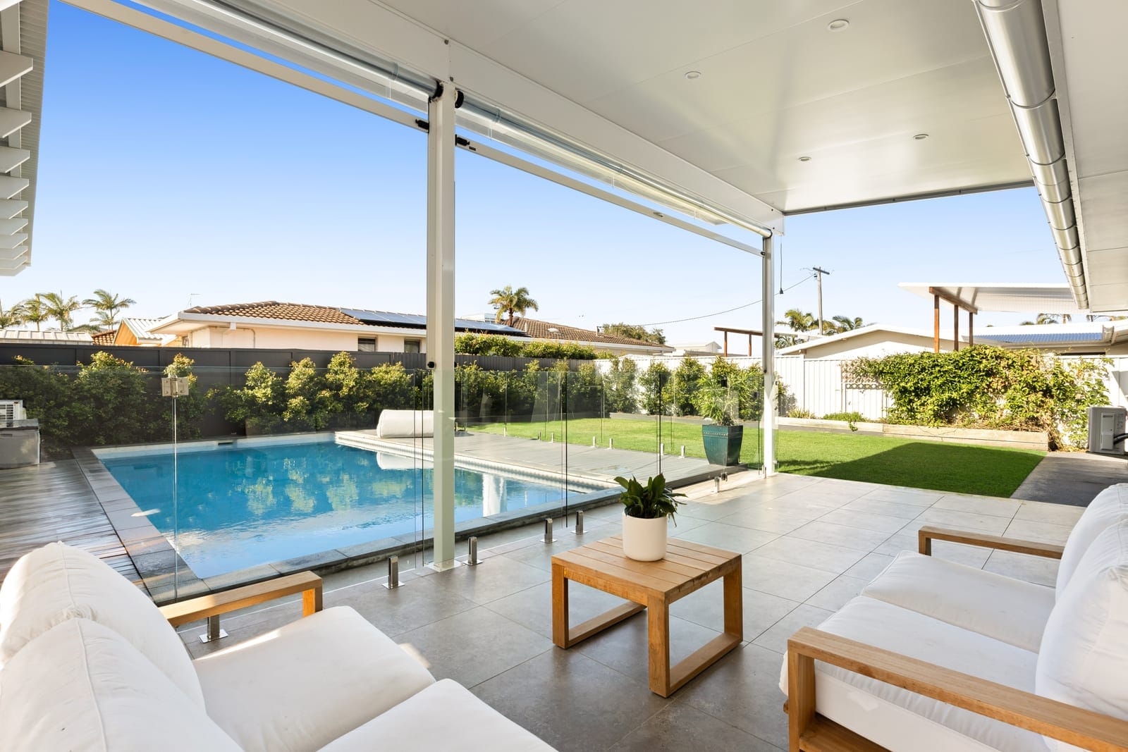 Presentation, Location, Lifestyle