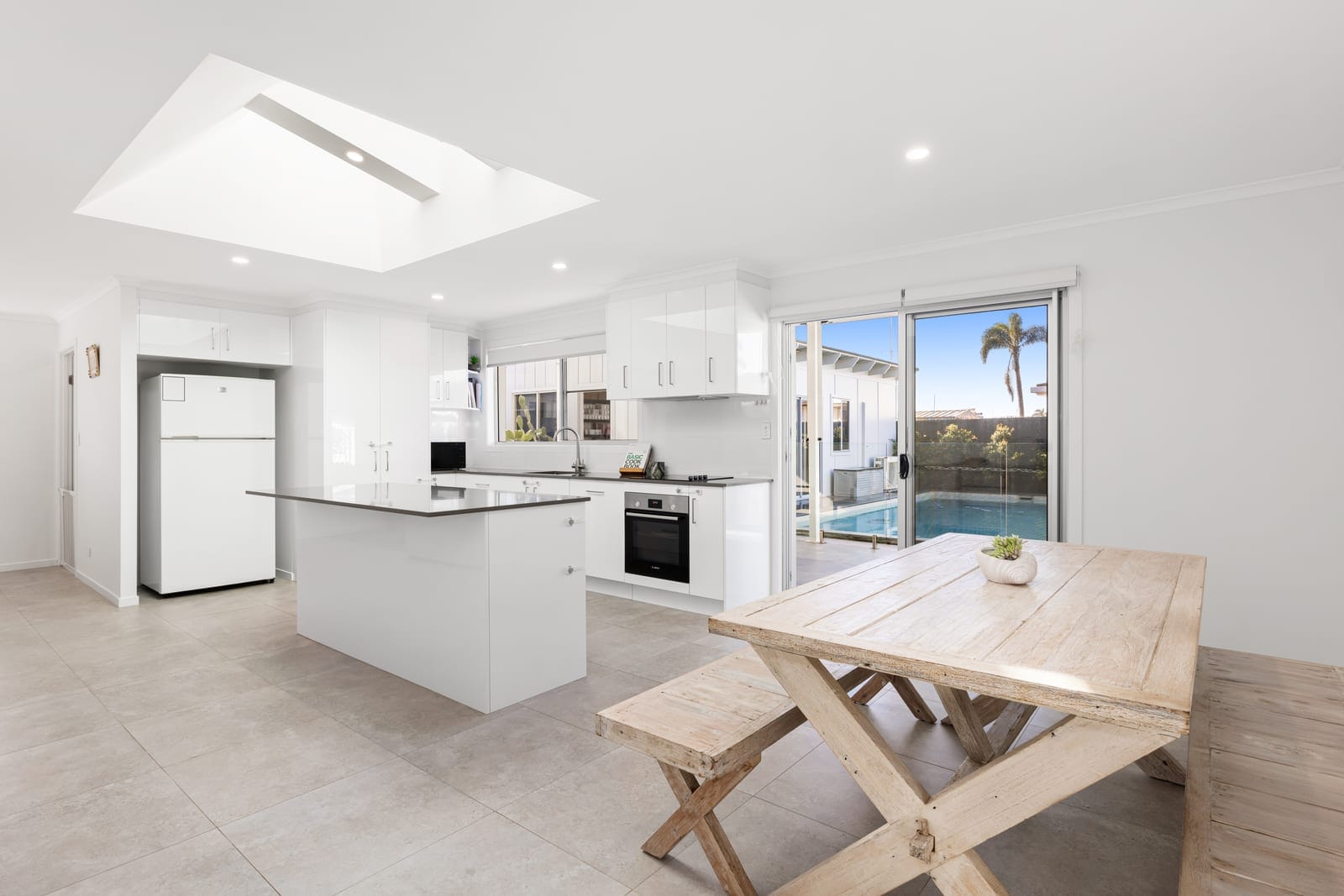 Presentation, Location, Lifestyle