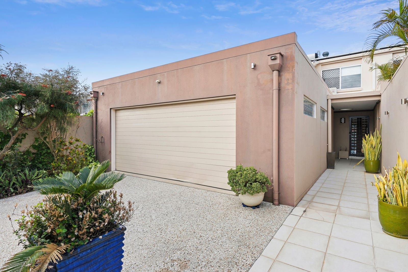 RARE: Waterfront Duplex, Deepwater Access