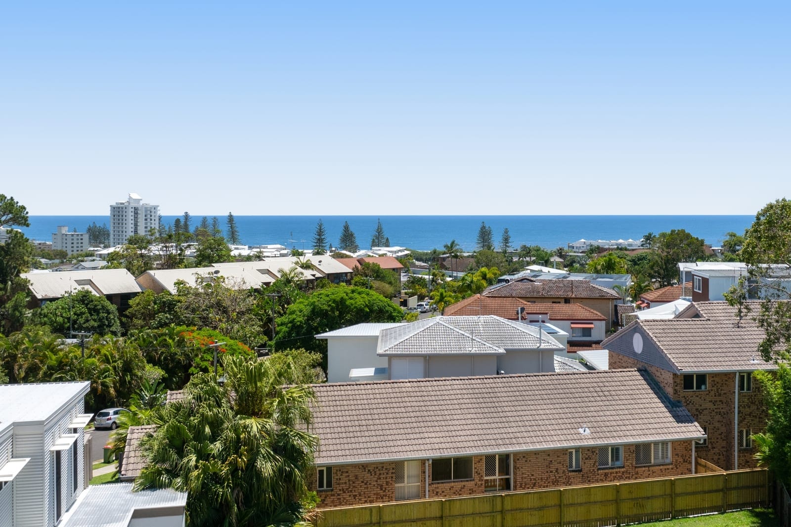 House & Land – Ocean Views, Finish It Your Way!