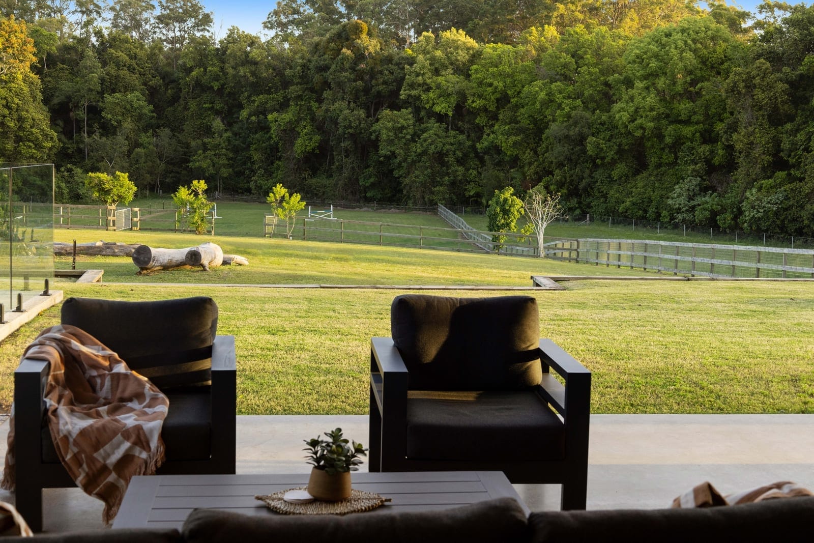 Embrace the Ultimate Acreage Lifestyle: Dual Living