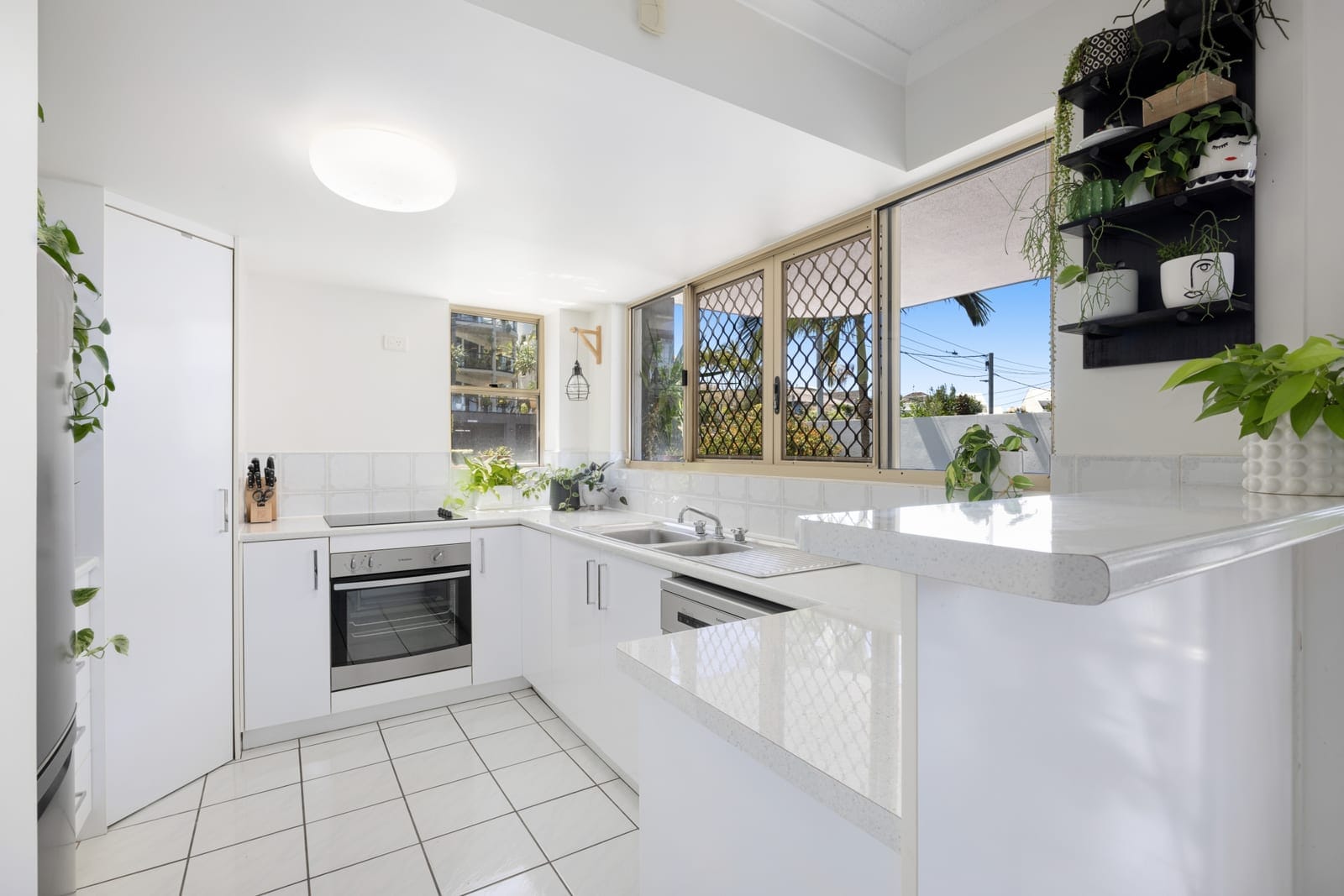 Beachside Living, Location & Lifestyle!