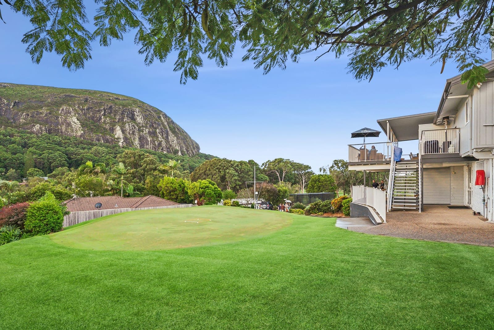 Chic, North-Facing Townhome in Prime Coastal Location