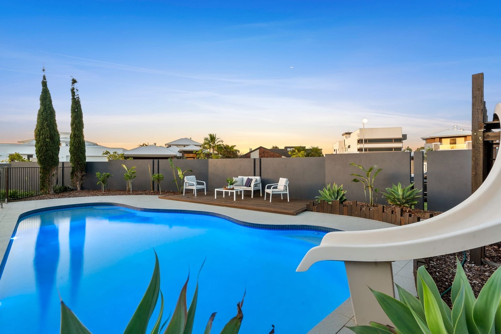 Prime Mooloolaba Location with Private Boat Ramp and Water Access