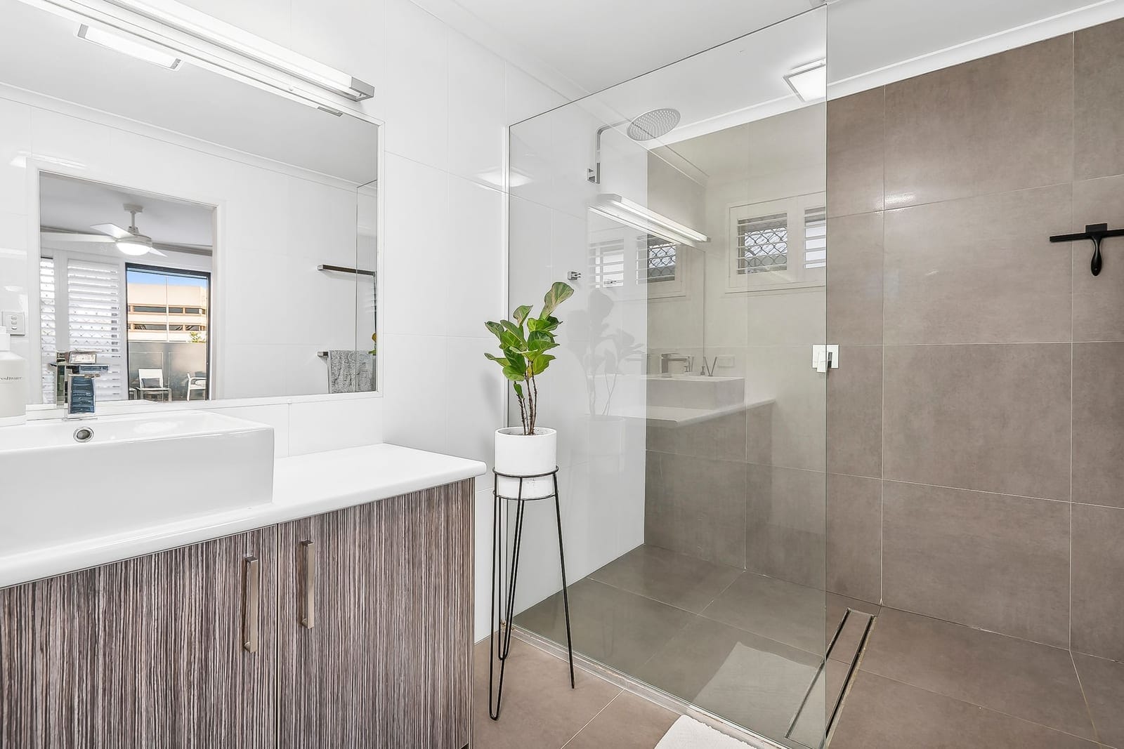 Prime Mooloolaba Location with Private Boat Ramp and Water Access