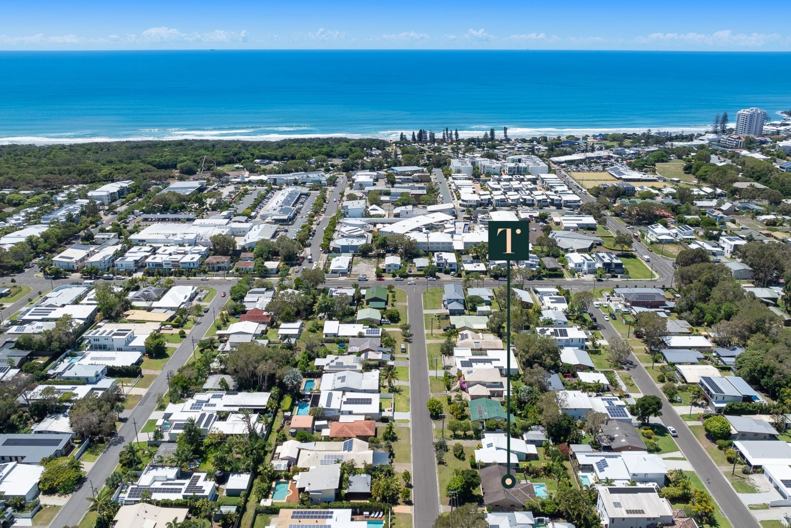 Contemporary Style, Alfresco Living Near The Beach