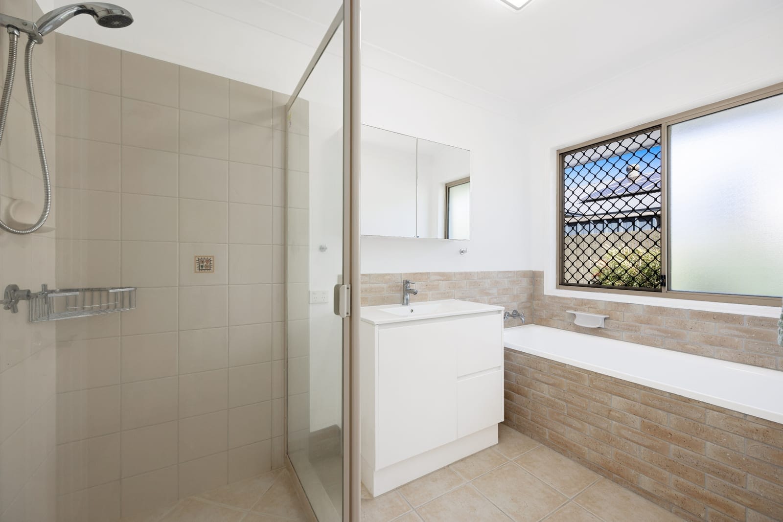 Embrace Comfort & Style in This Exceptional Lifestyle Home!