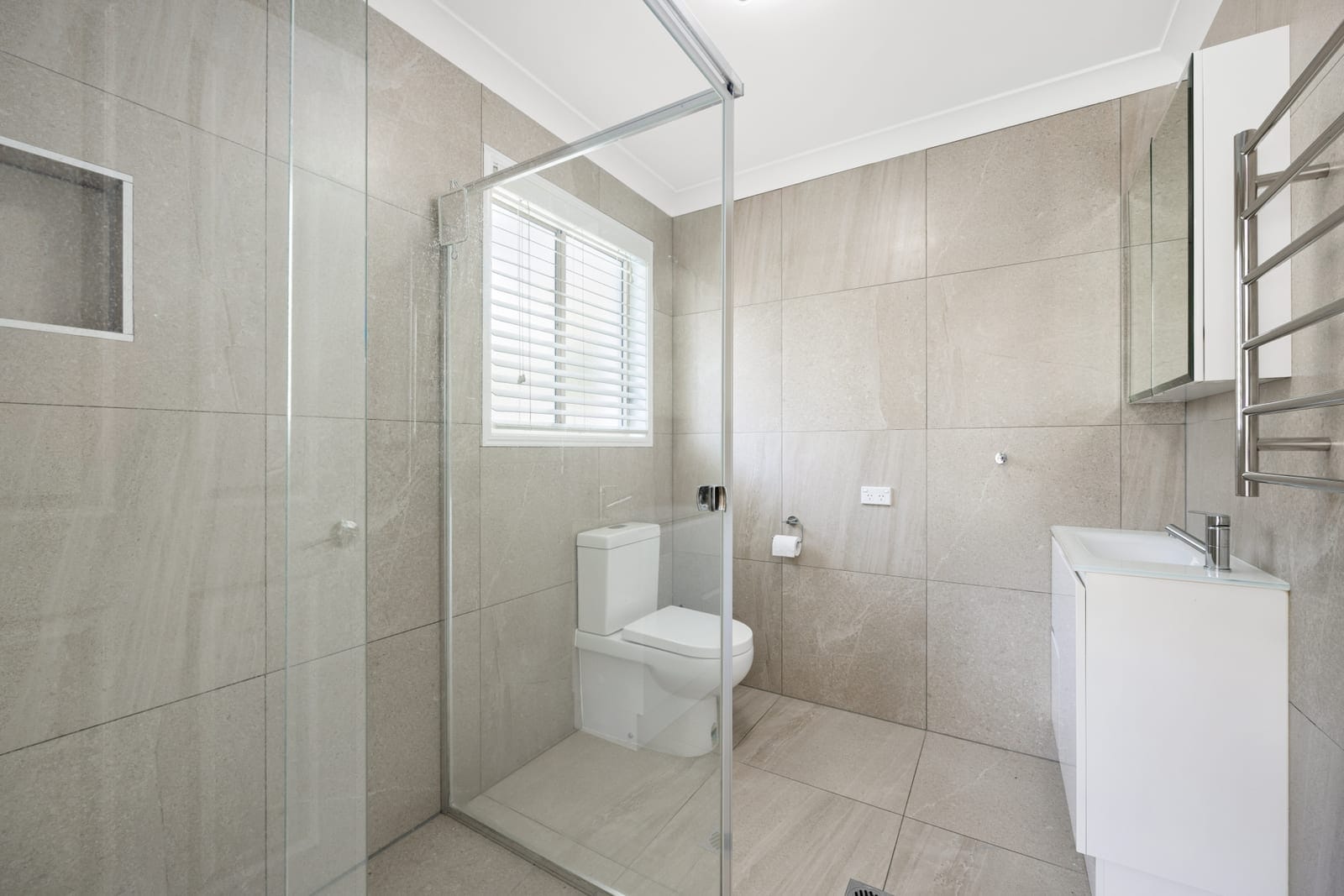 Embrace Comfort & Style in This Exceptional Lifestyle Home!