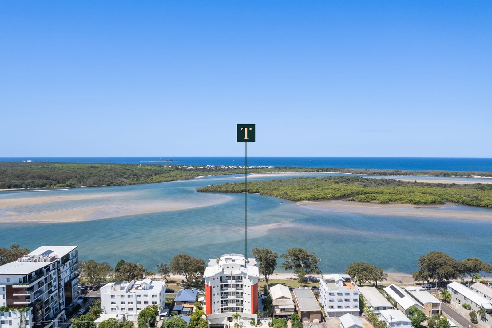 Exceptional Penthouse - Will be Sold!