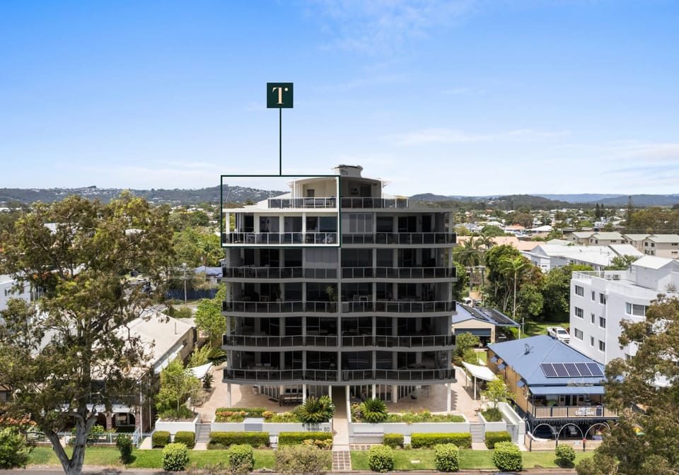 Exceptional Penthouse - Will be Sold!